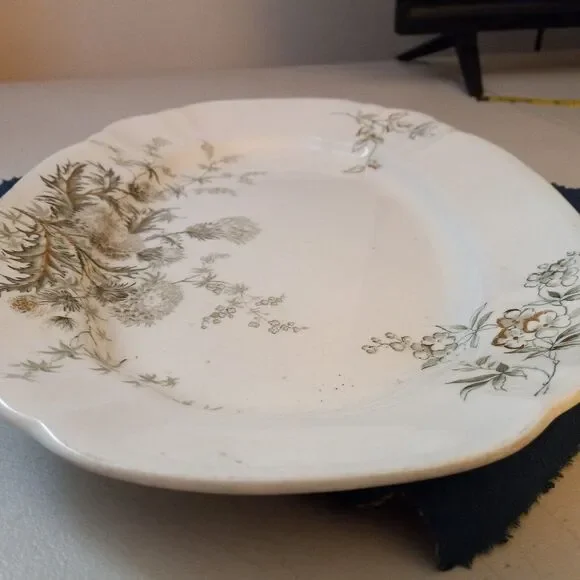 Vintage John Edwards England Platter "Thistle"